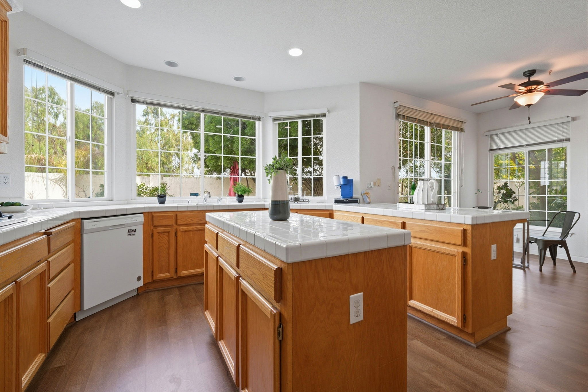 014_F8_4729 Matterhorn Ct