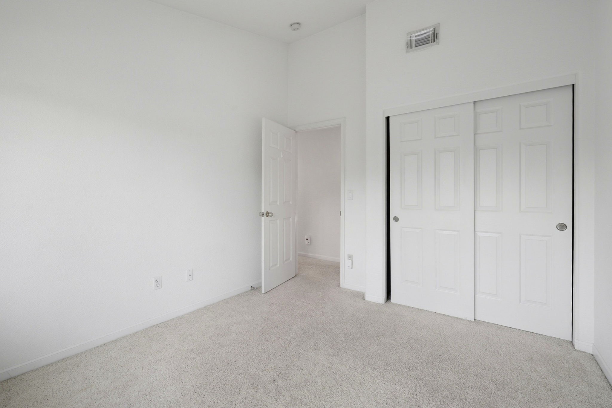 040_F8_4729 Matterhorn Ct