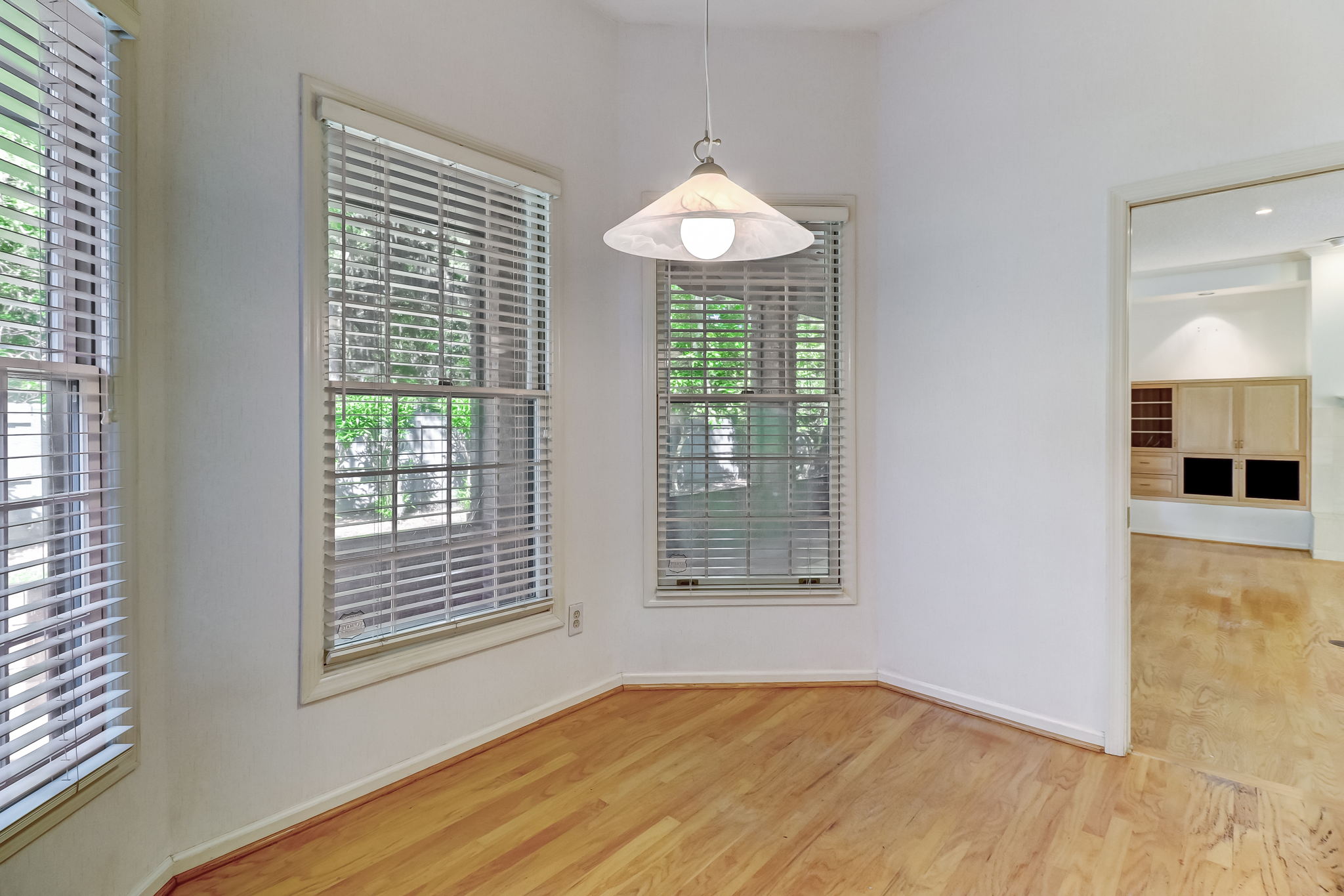 Breakfast Nook