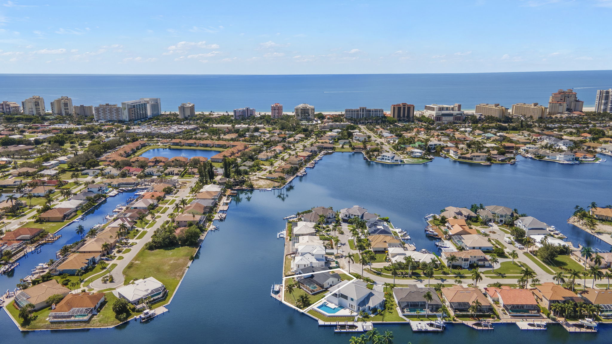 Aerial (2)_With Lot Lines