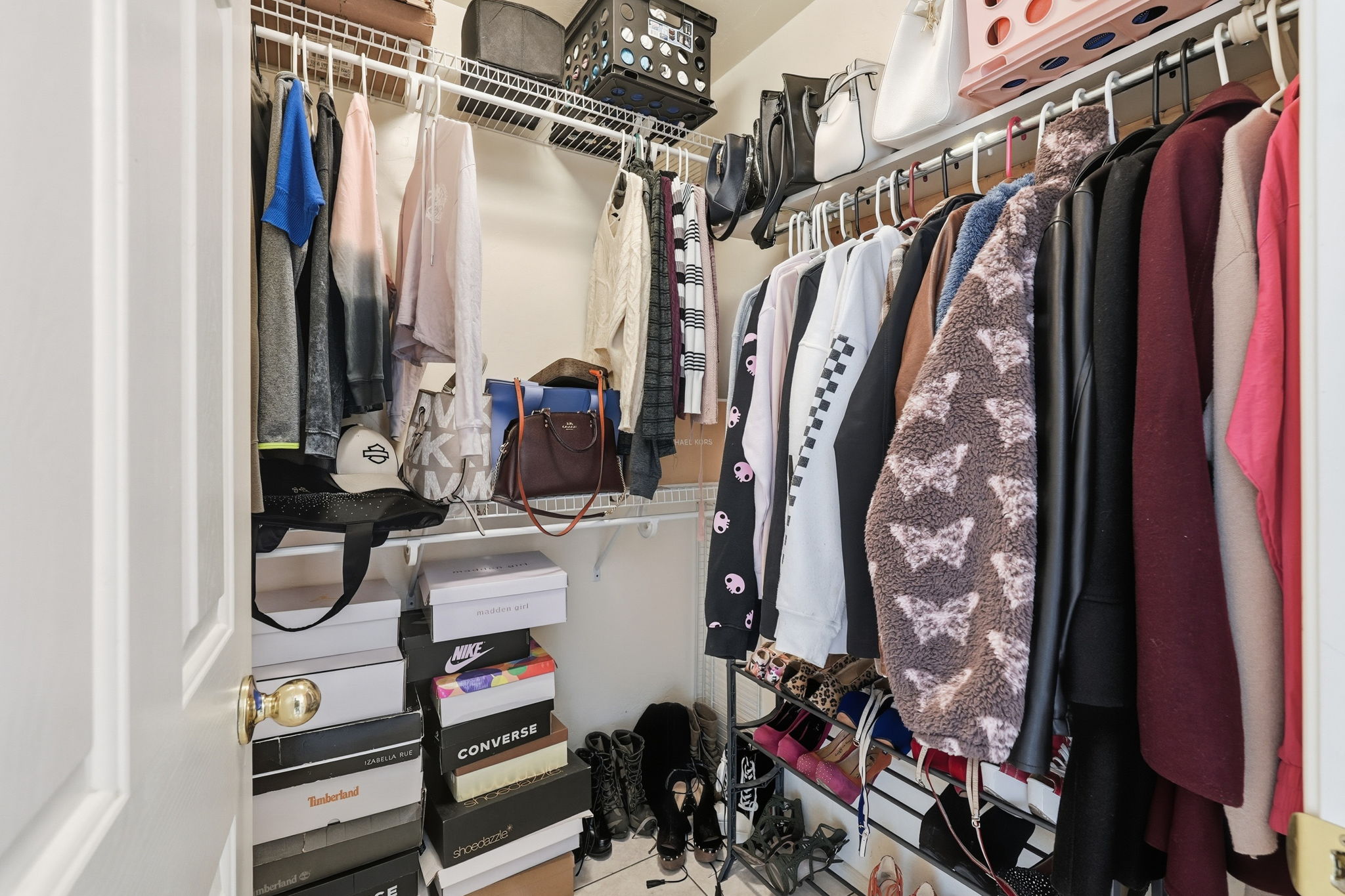 Walk-in Closet