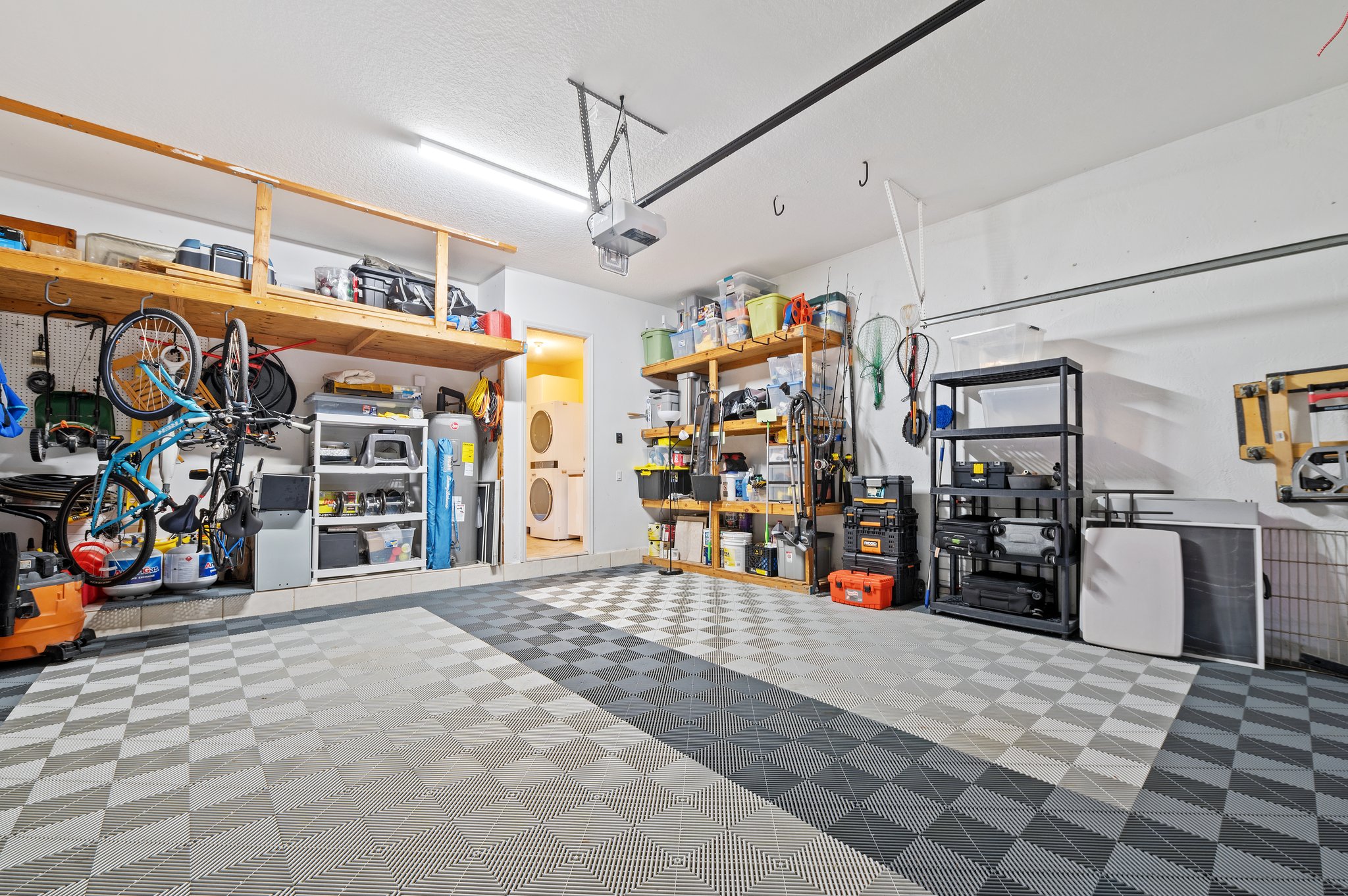 Oversized garage with no slip flooring