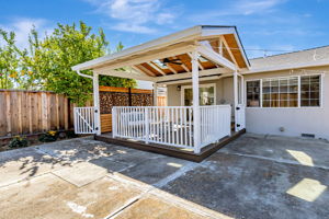 047_4730 Del Loma Ct 
