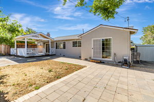 049_4730 Del Loma Ct 