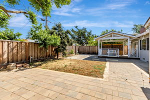 050_4730 Del Loma Ct 