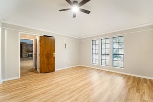 Pine Valley St-S0908-021.jpg