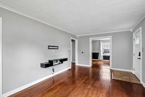 Stratford Ave-S2606-006.jpg