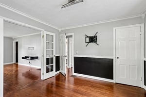 Stratford Ave-S2606-010.jpg