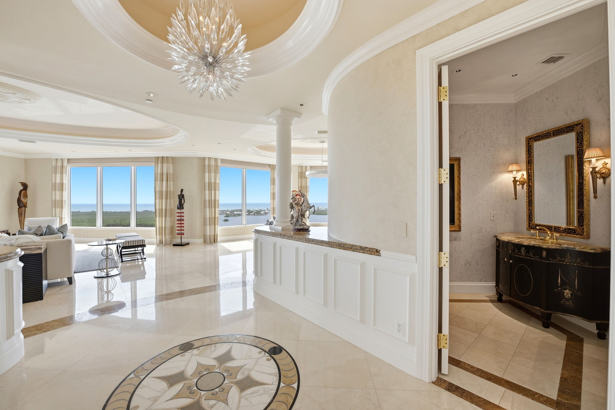 Guest Bathroom off Foyer
