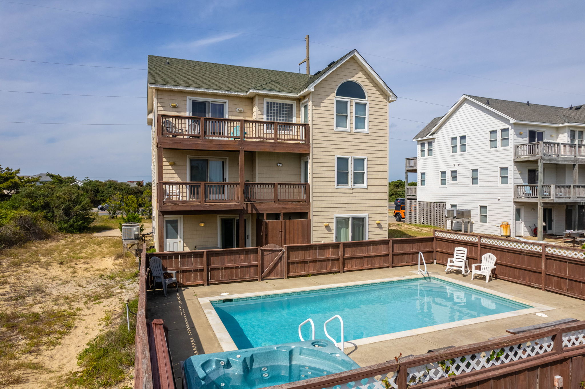 4731-S-Croatan-Hwy-Aerial-Pool-Overview-V3