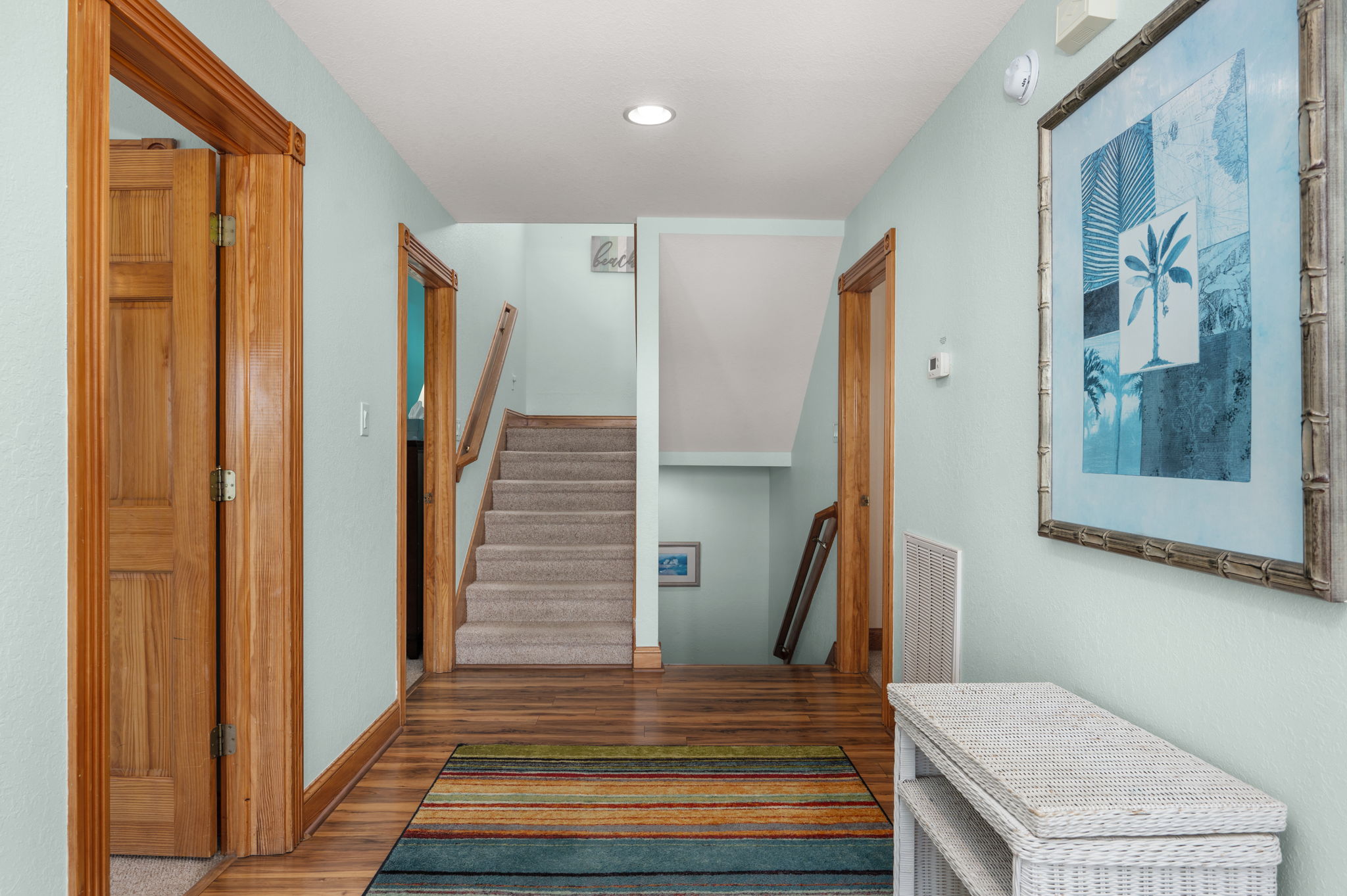 4731-S-Croatan-Hwy-ML-Foyer
