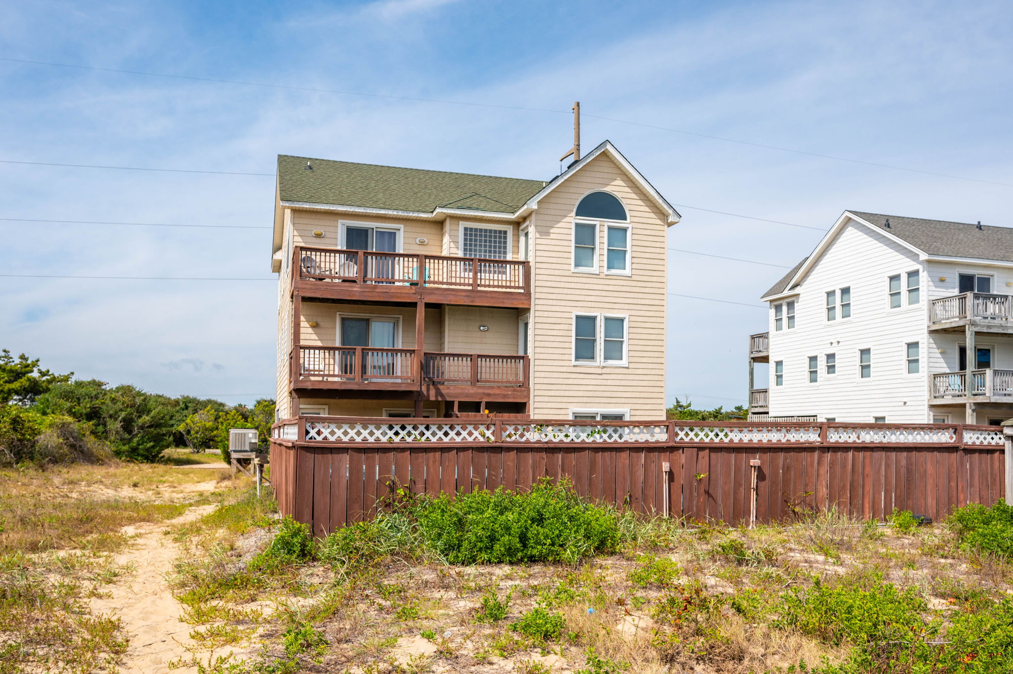 4731-S-Croatan-Hwy-Rear-Exterior