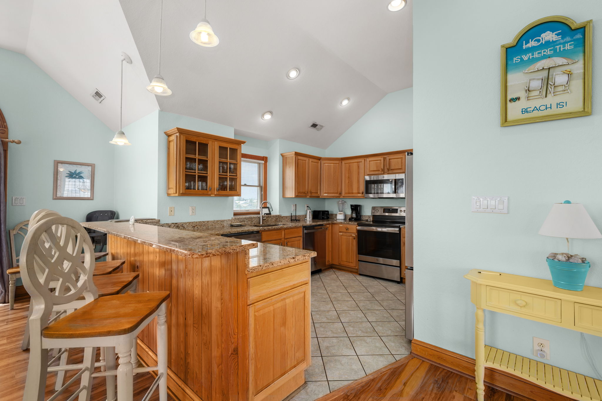 4731-S-Croatan-Hwy-TL-Kitchen