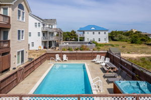 4731-S-Croatan-Hwy-Aerial-Pool-Overview