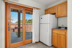 4731-S-Croatan-Hwy-BL-Rec-Wet-Bar