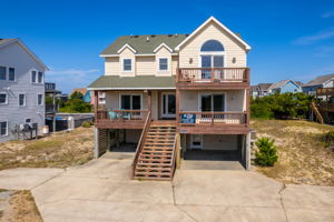 4731-S-Croatan-Hwy-Front-Exterior