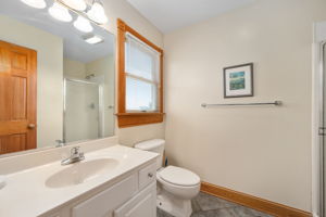 4731-S-Croatan-Hwy-ML-BR4-Private-Bath