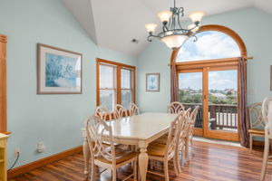4731-S-Croatan-Hwy-TL-Dining-V2