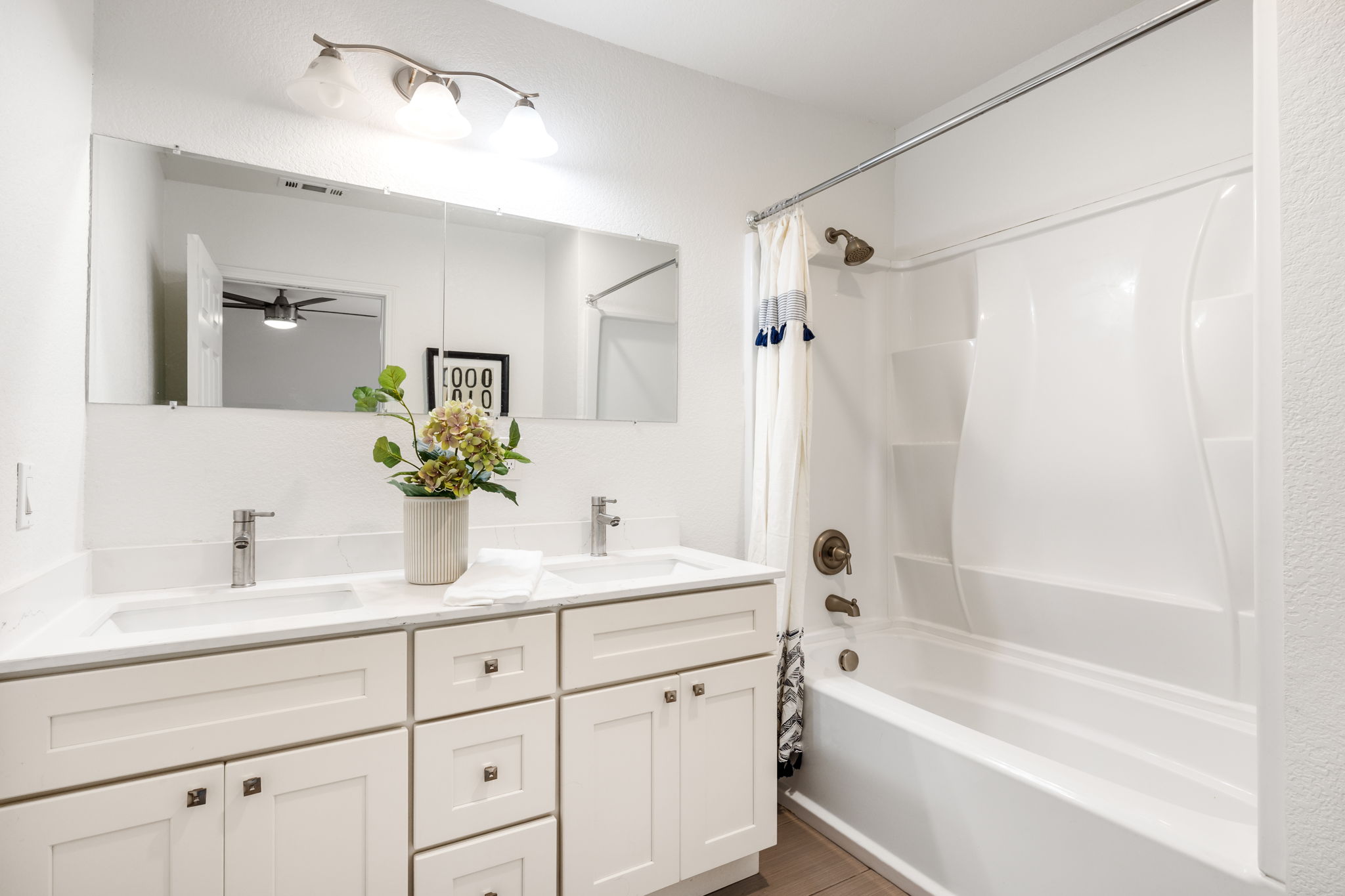 2024-02-07 - 4733 9th Ave, Sacramento, CA 95820 41