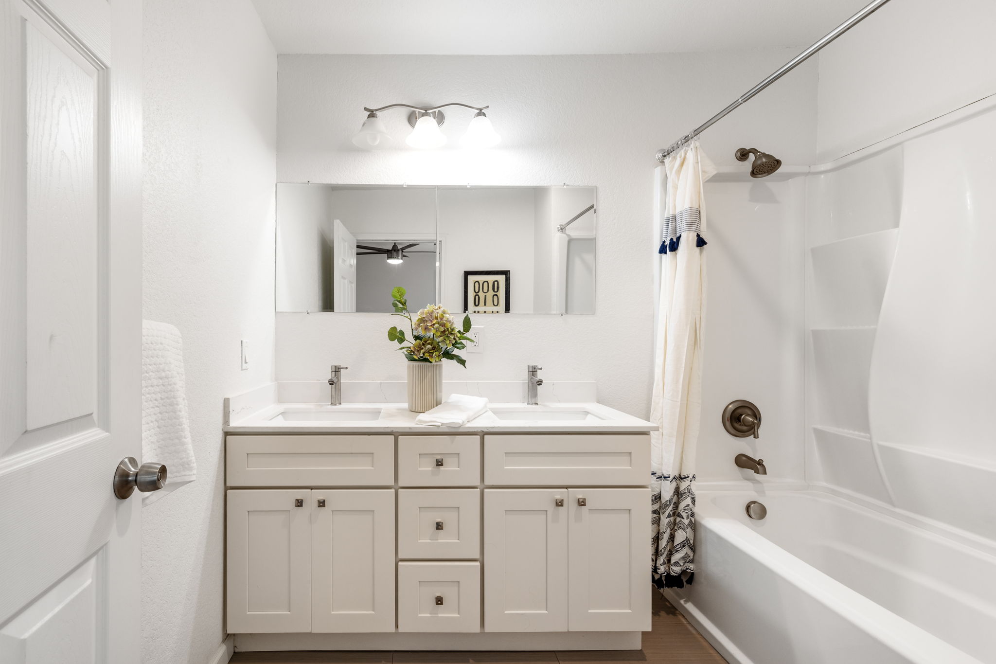 2024-02-07 - 4733 9th Ave, Sacramento, CA 95820 40