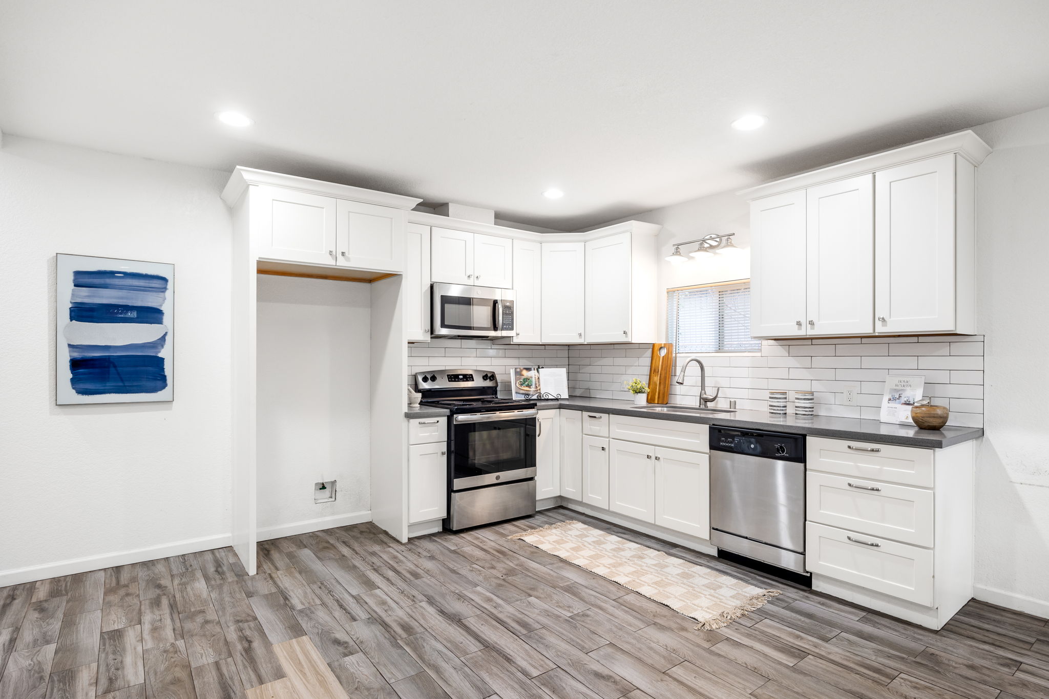 2024-02-07 - 4733 9th Ave, Sacramento, CA 95820 30