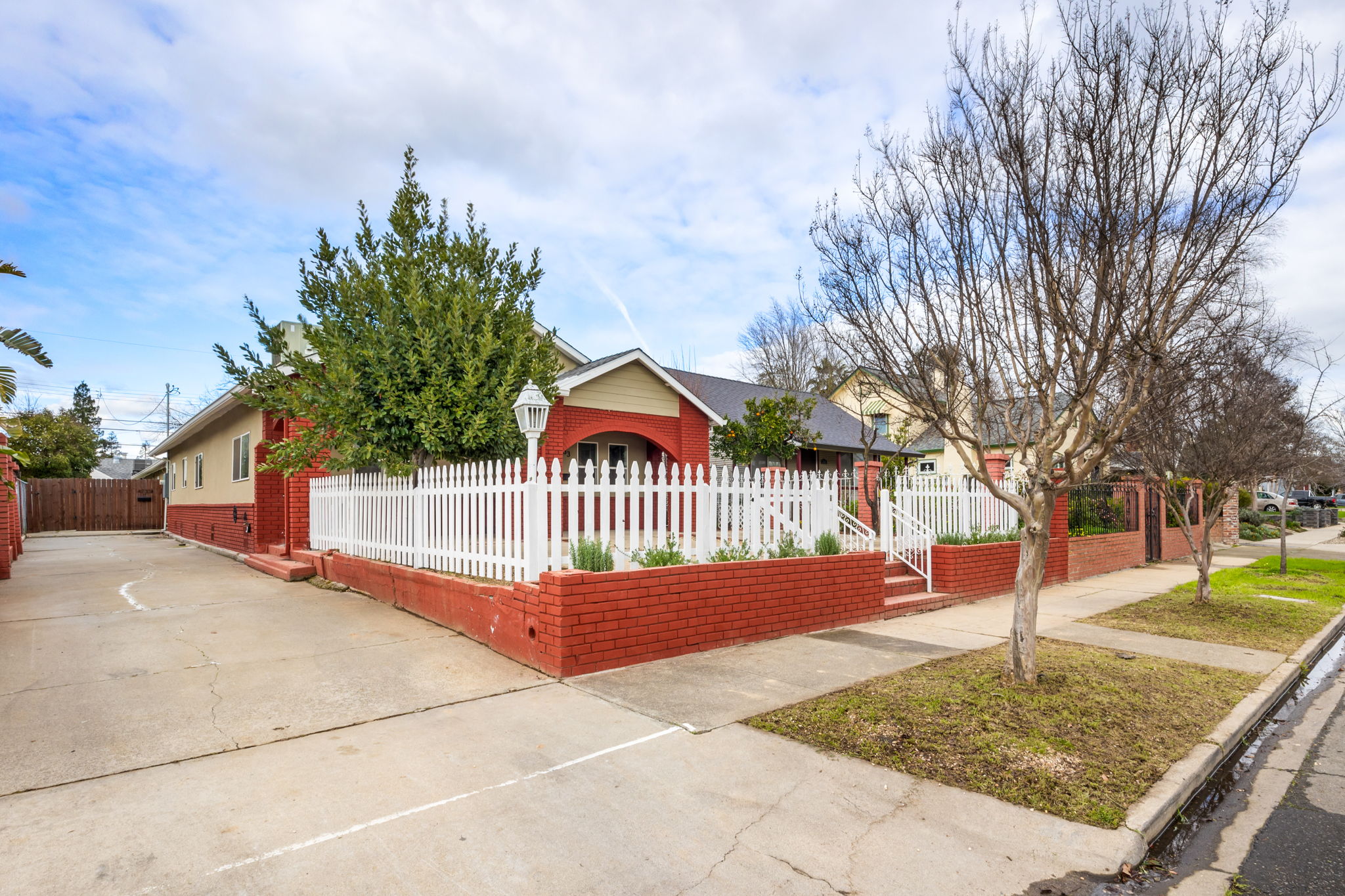 2024-02-07 - 4733 9th Ave, Sacramento, CA 95820 14