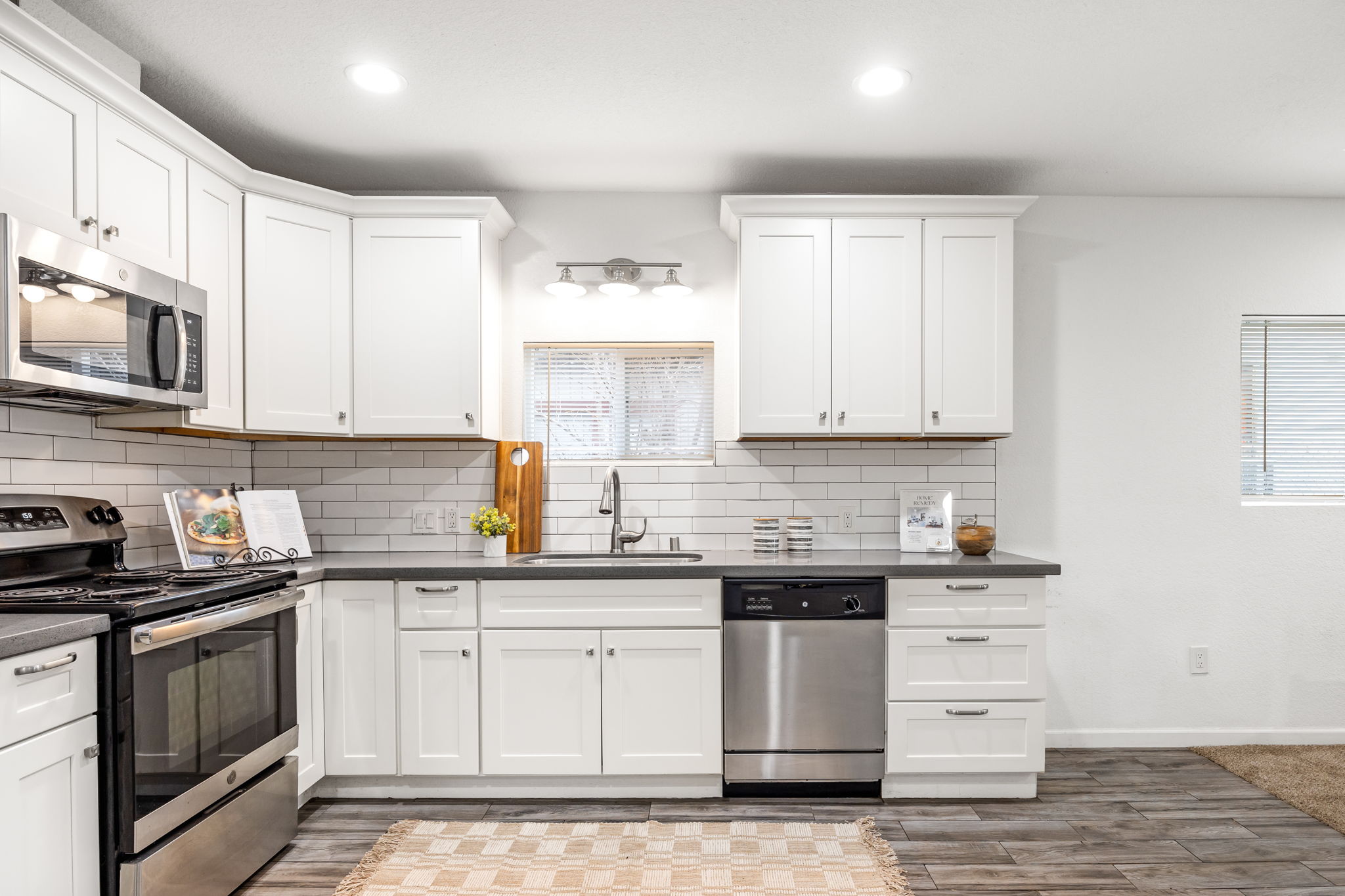 2024-02-07 - 4733 9th Ave, Sacramento, CA 95820 32