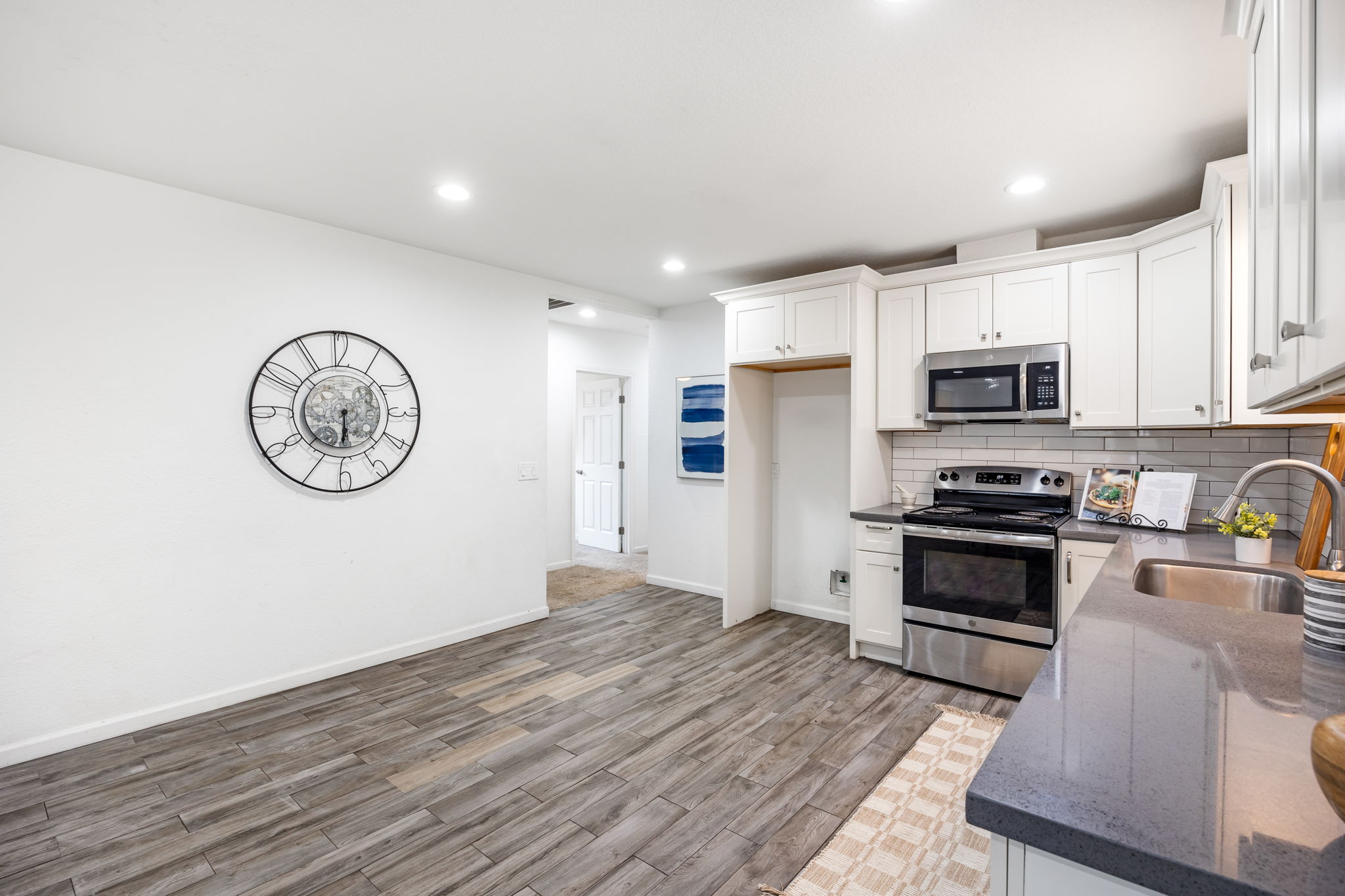 2024-02-07 - 4733 9th Ave, Sacramento, CA 95820 35