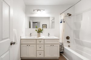 2024-02-07 - 4733 9th Ave, Sacramento, CA 95820 40