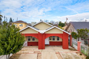 2024-02-07 - 4733 9th Ave, Sacramento, CA 95820 02