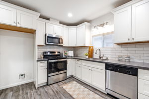 2024-02-07 - 4733 9th Ave, Sacramento, CA 95820 33