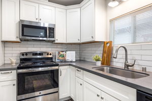 2024-02-07 - 4733 9th Ave, Sacramento, CA 95820 34