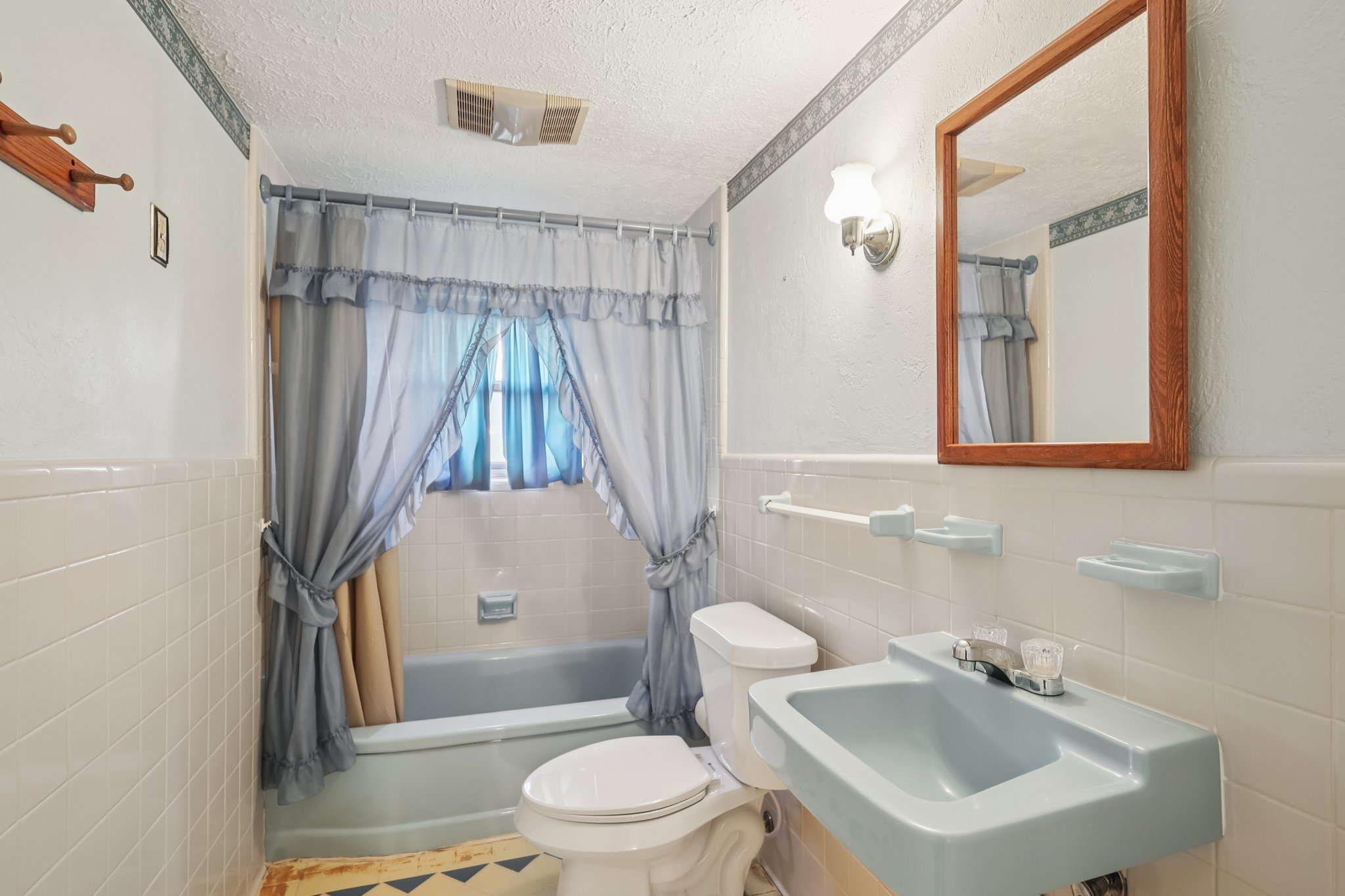 Oleander St-S0611-035.jpg