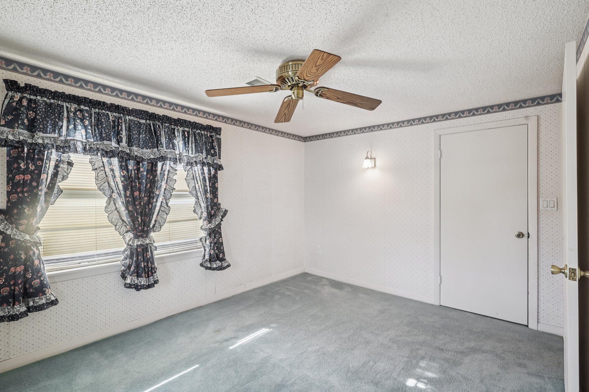 Oleander St-S0611-039.jpg