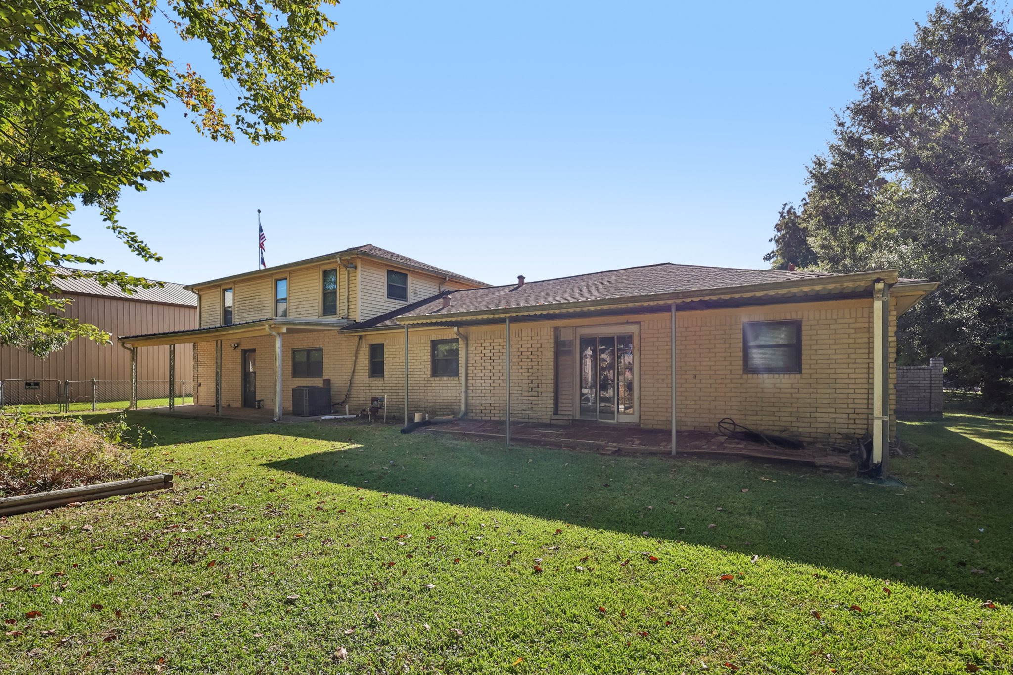 Oleander St-S0611-042.jpg