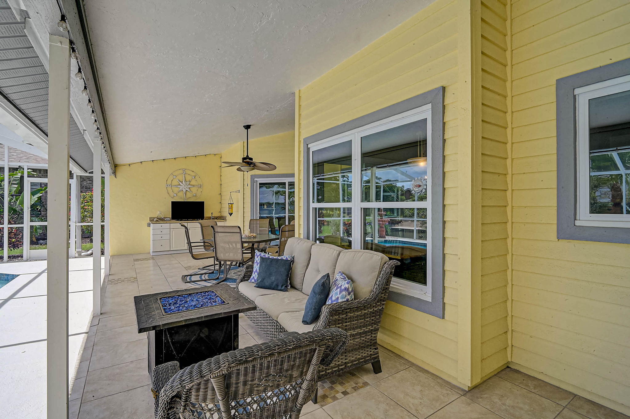 4733 Spring Meadow Ln-31