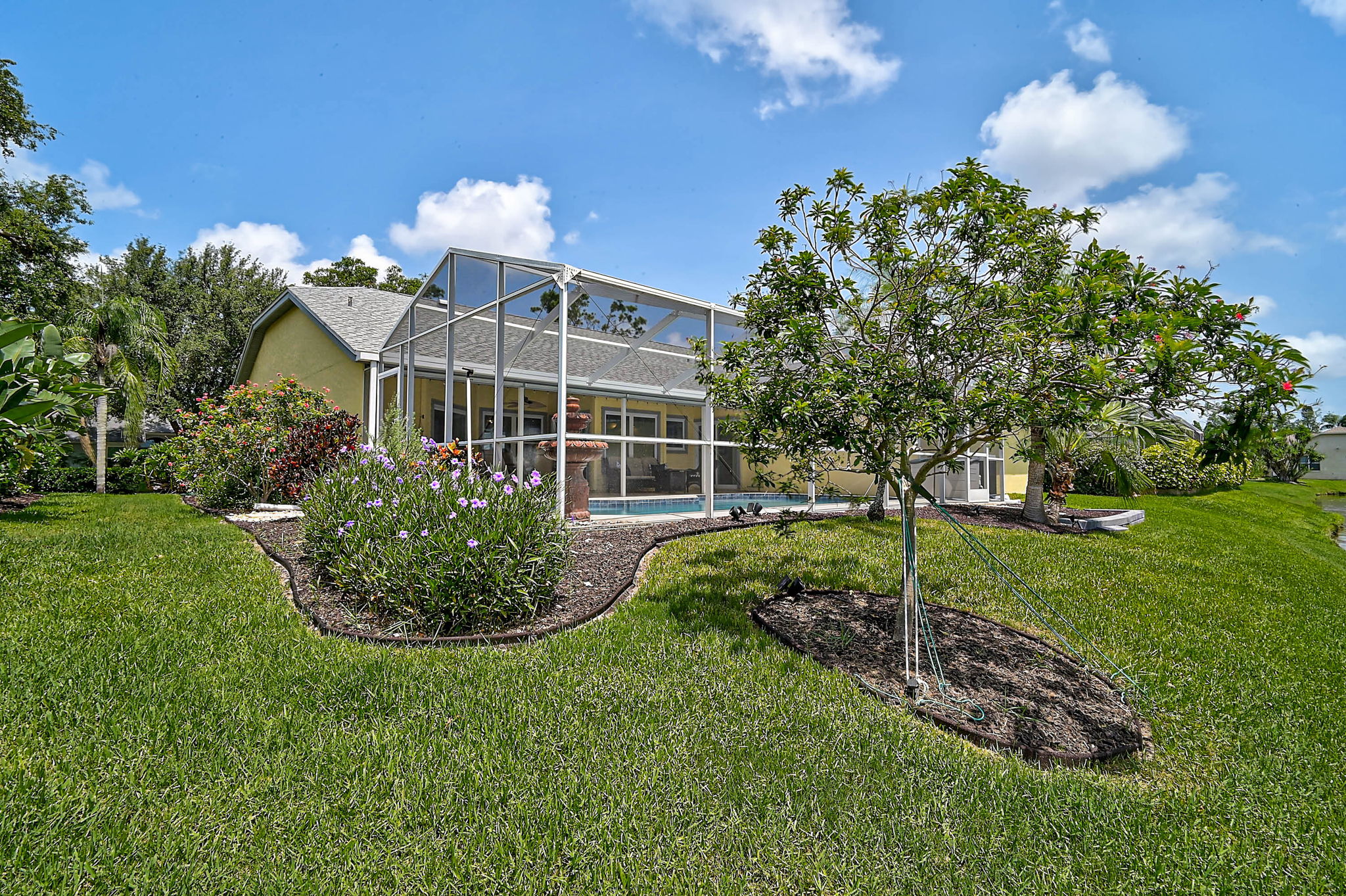 4733 Spring Meadow Ln-41