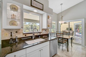 4733 Spring Meadow Ln-8