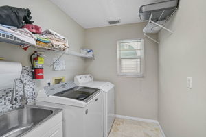 4733 Spring Meadow Ln-17