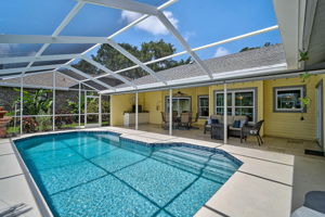 4733 Spring Meadow Ln-35