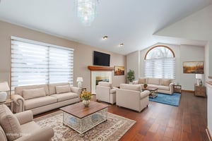 47338 Hunters (11 of 21) virtually staged.jpeg