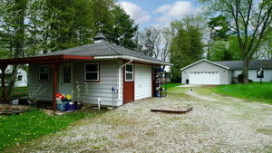  Photo 48