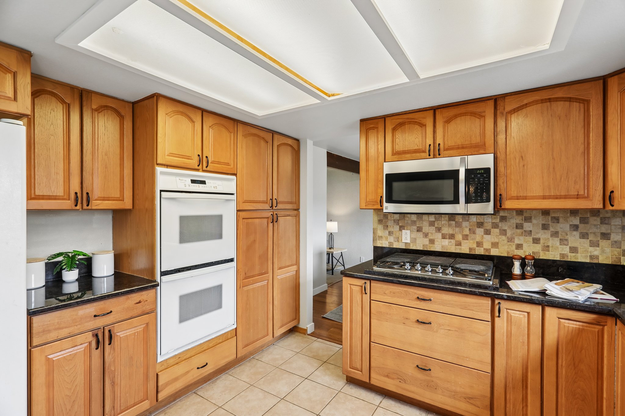 SW 312th Pl-S1005-014.jpg