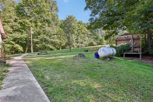 E Mahalasville Rd-S1609-032.jpg