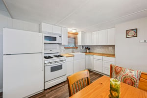 NE Blue Heron Ln-S0904-013.jpg