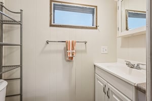 NE Blue Heron Ln-S0904-018.jpg
