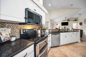 Kitchen7