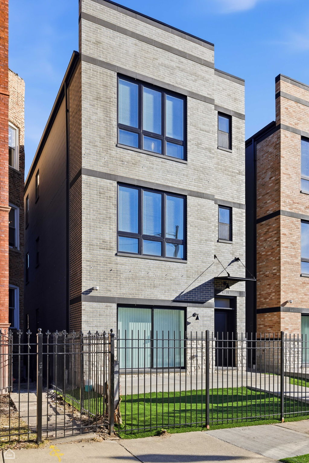 4739 S Indiana 1 - Biazar_CHP2026_004