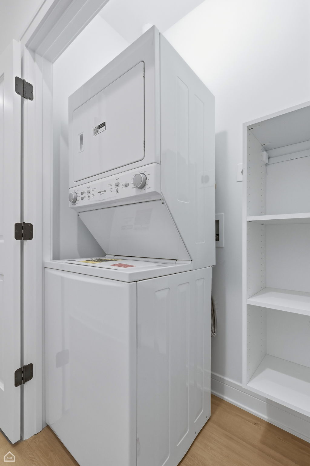 4739 S Indiana 1 - Biazar_CHP2026_019