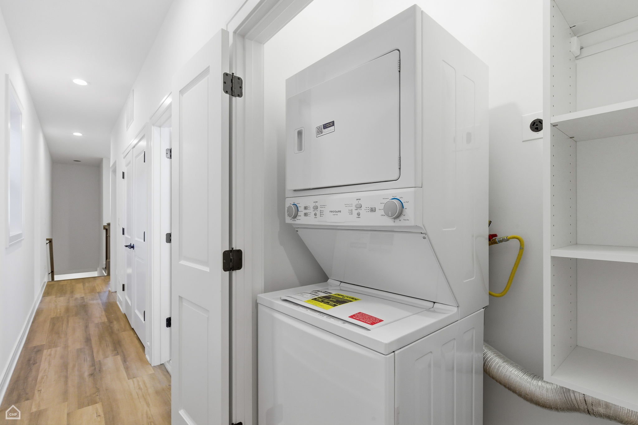 4739 S Indiana 3 - Biazar_CHP2026_009